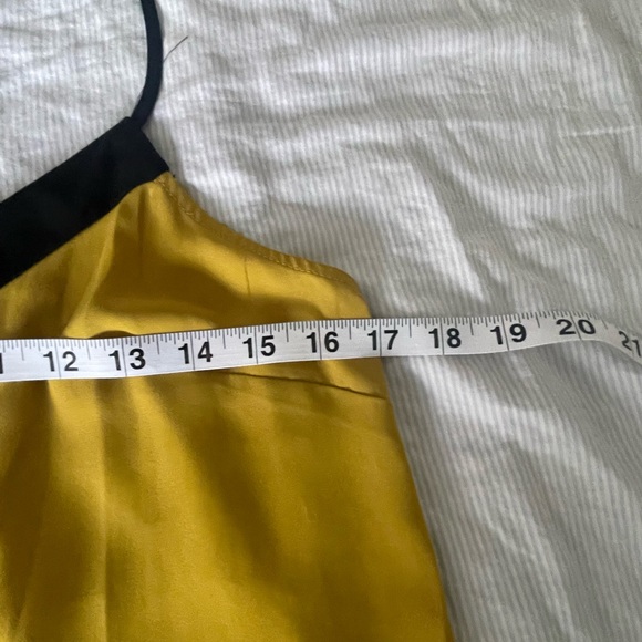 Socialite women’s blouse - Picture 6 of 6